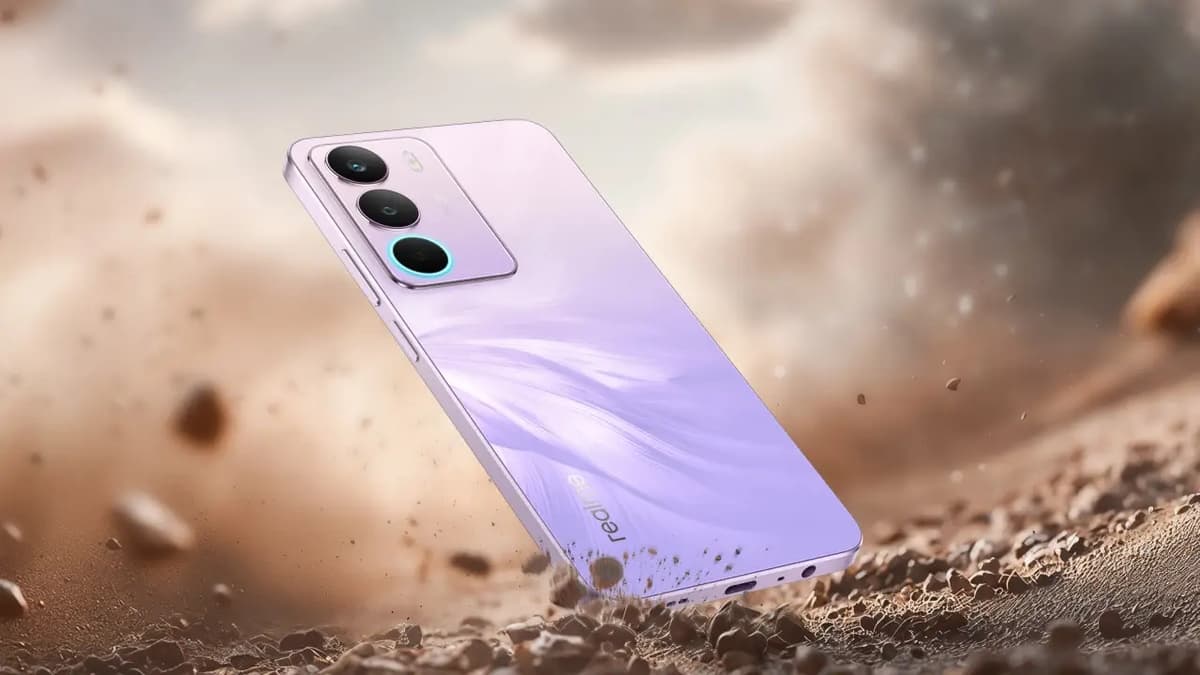 Realme C71  view 4