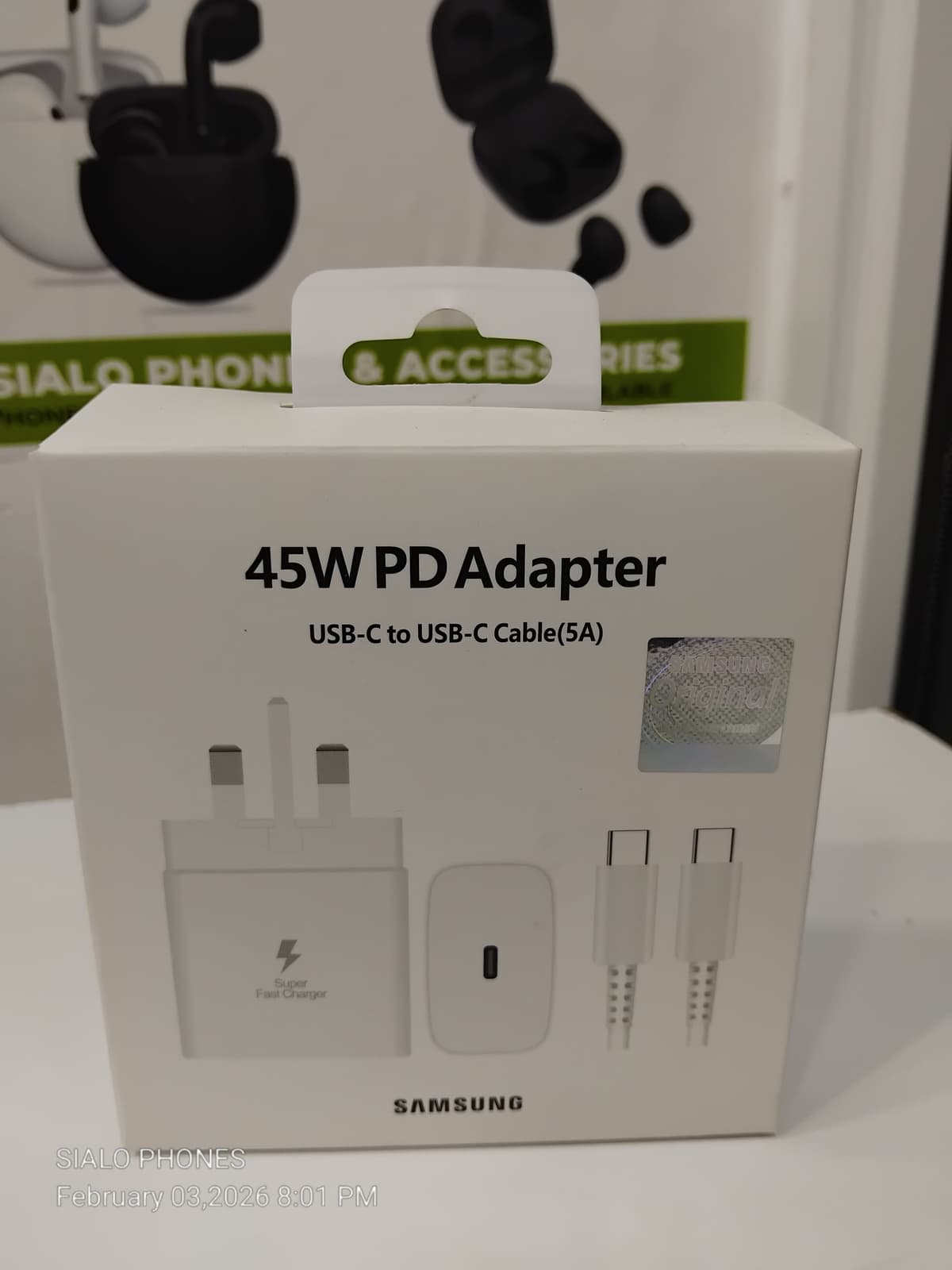 Samsung 45W Adapter view 4
